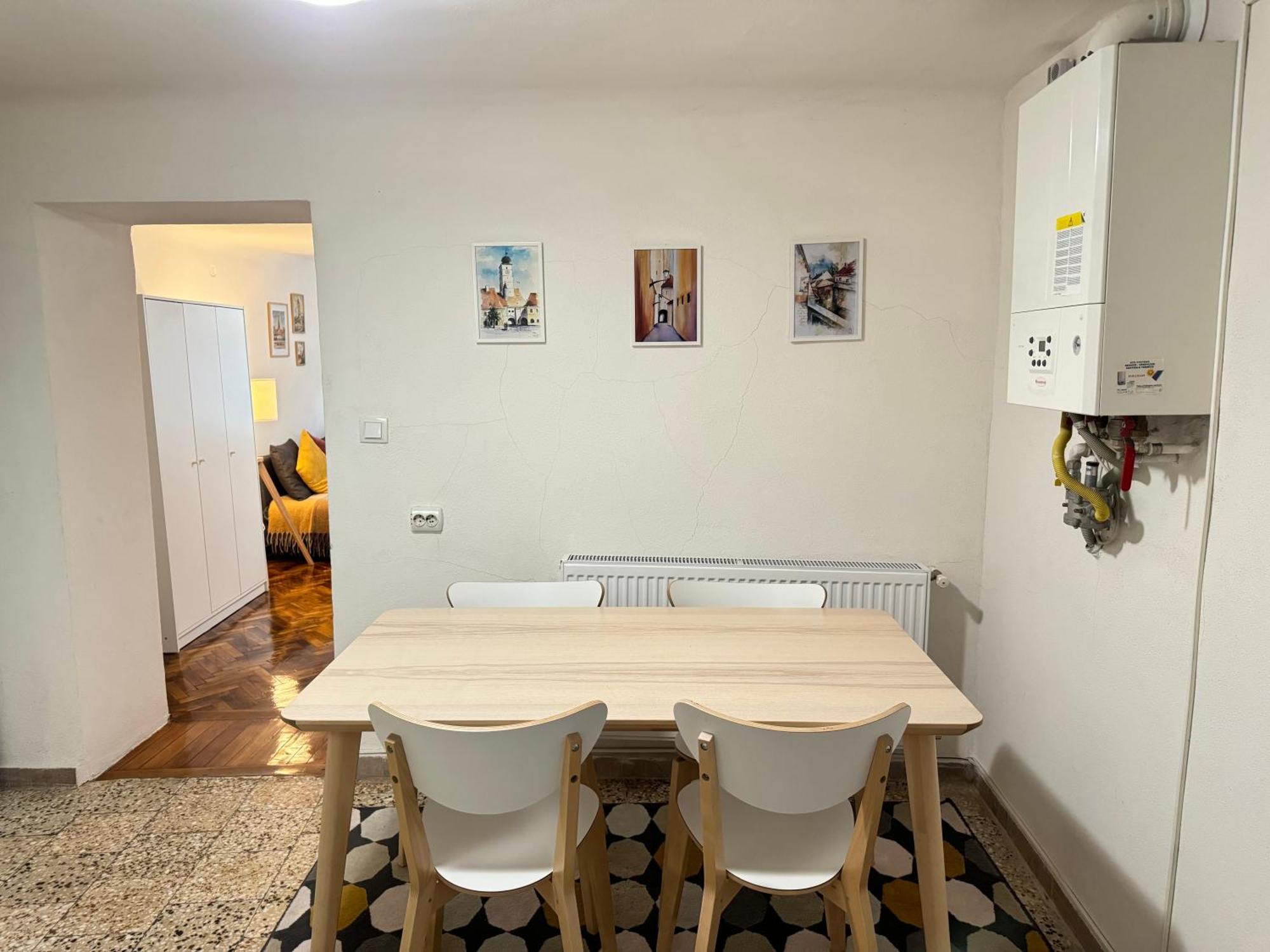 Charming Studio Ideal For Getaways Or Workations In Sibiu'S Medieval City Center Εξωτερικό φωτογραφία