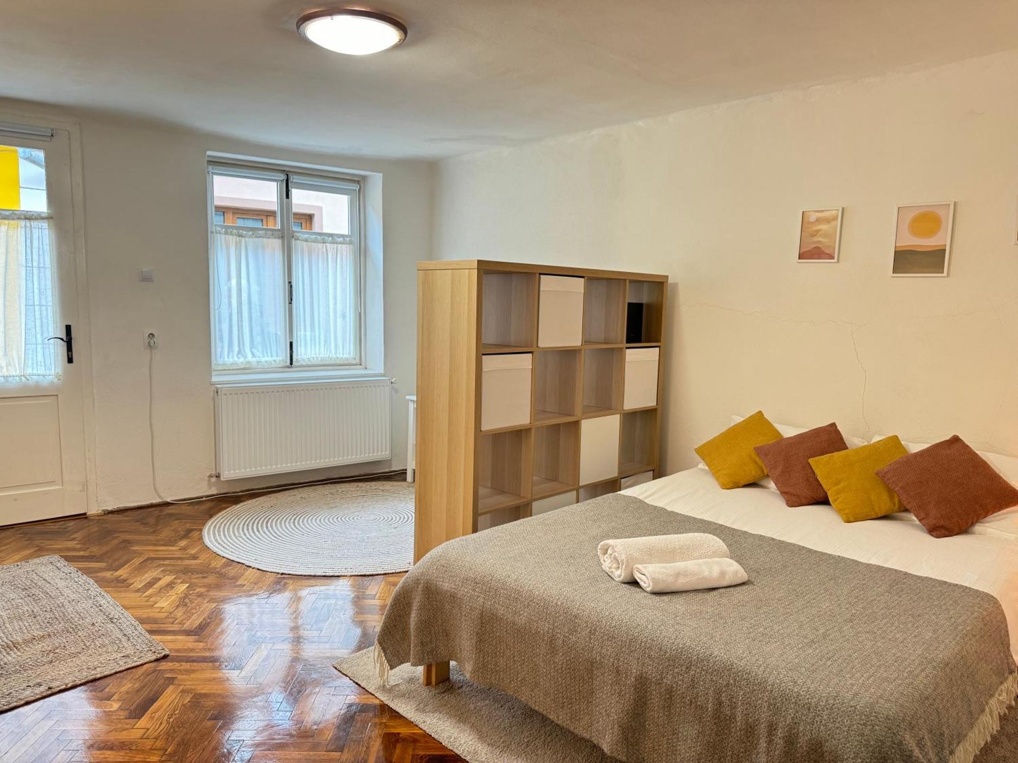 Charming Studio Ideal For Getaways Or Workations In Sibiu'S Medieval City Center Εξωτερικό φωτογραφία