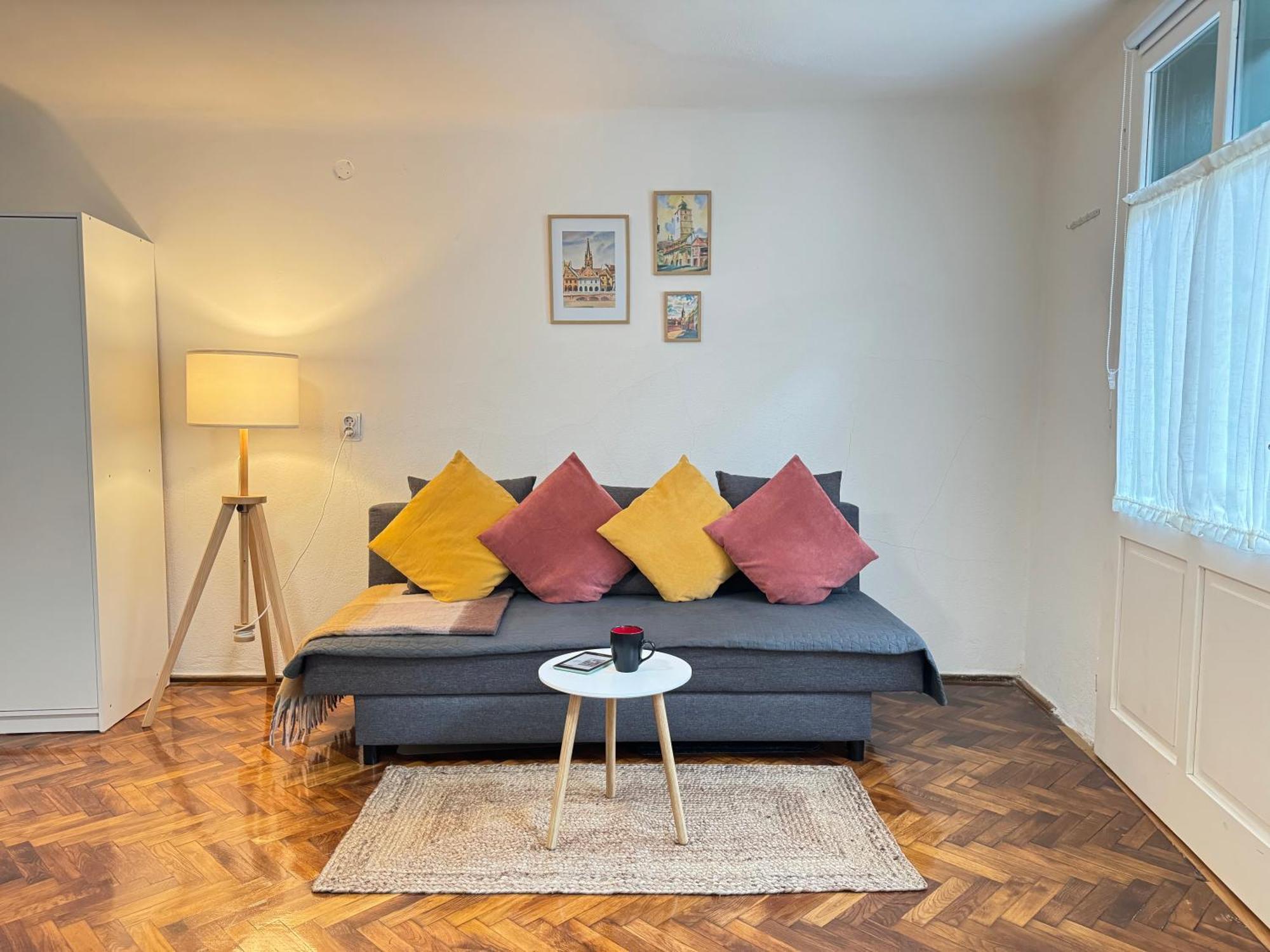 Charming Studio Ideal For Getaways Or Workations In Sibiu'S Medieval City Center Εξωτερικό φωτογραφία