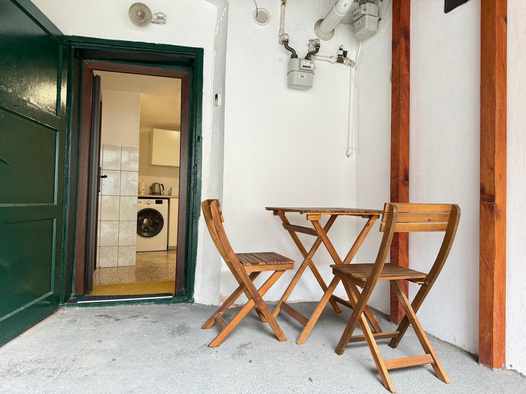 Charming Studio Ideal For Getaways Or Workations In Sibiu'S Medieval City Center Εξωτερικό φωτογραφία